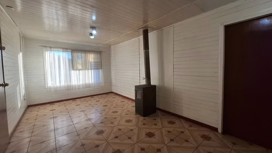 Venta casa 3 Dormitorios, 1 B cercana a Universidad y Hospital de Victoria