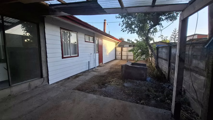 Venta casa 3 Dormitorios, 1 B cercana a Universidad y Hospital de Victoria
