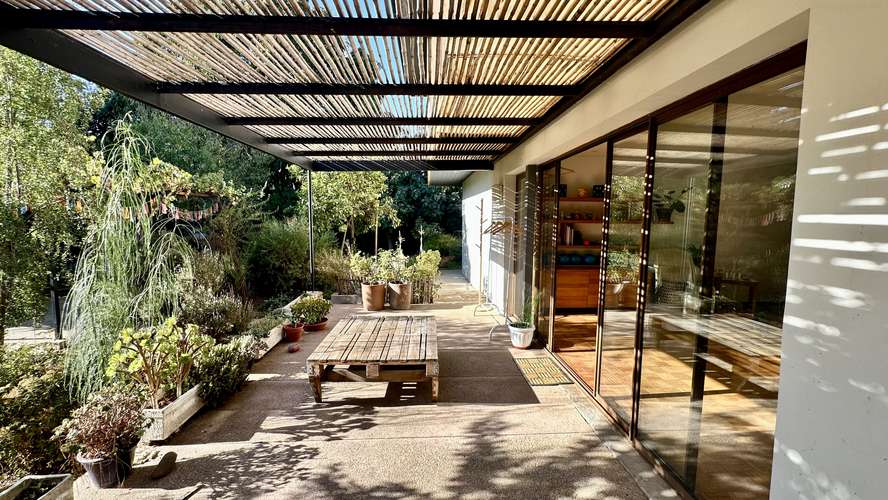 GRAN  CASA REMODELADA EN AMPLIO TERRENO CENTRO LIMACHE - Imagen 5