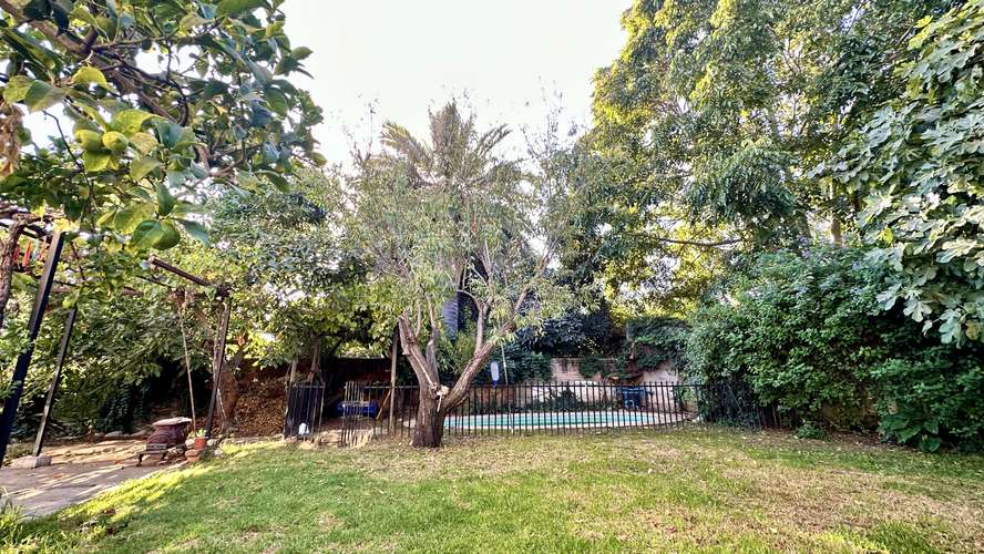 GRAN  CASA REMODELADA EN AMPLIO TERRENO CENTRO LIMACHE - Imagen 26