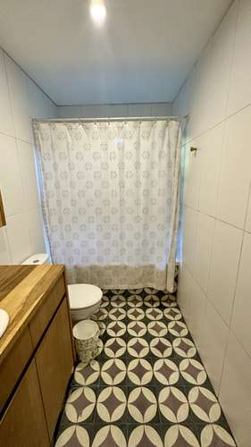 GRAN  CASA REMODELADA EN AMPLIO TERRENO CENTRO LIMACHE - Imagen 18