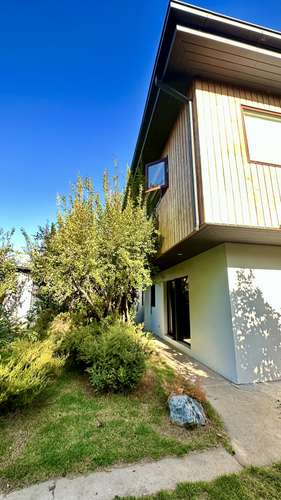 GRAN  CASA REMODELADA EN AMPLIO TERRENO CENTRO LIMACHE - Imagen 8