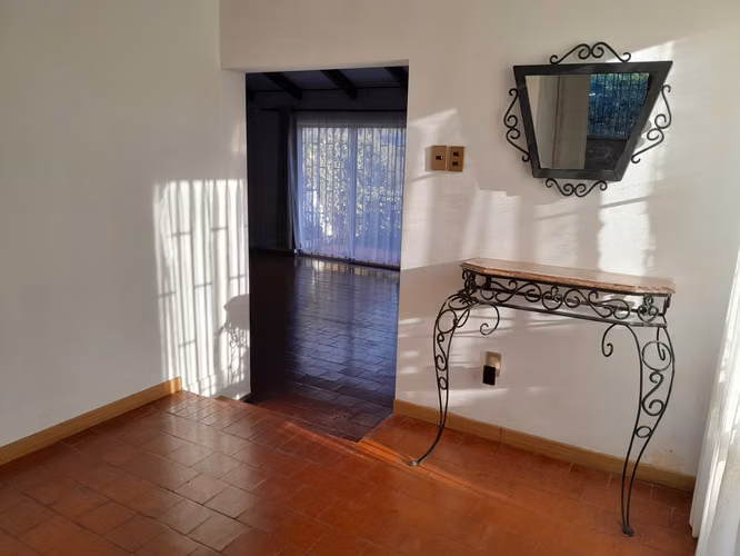 HERMOSA Y AMPLIA CASA , EN EXCLUSIVO SECTOR DE REÑACA - Imagen 13