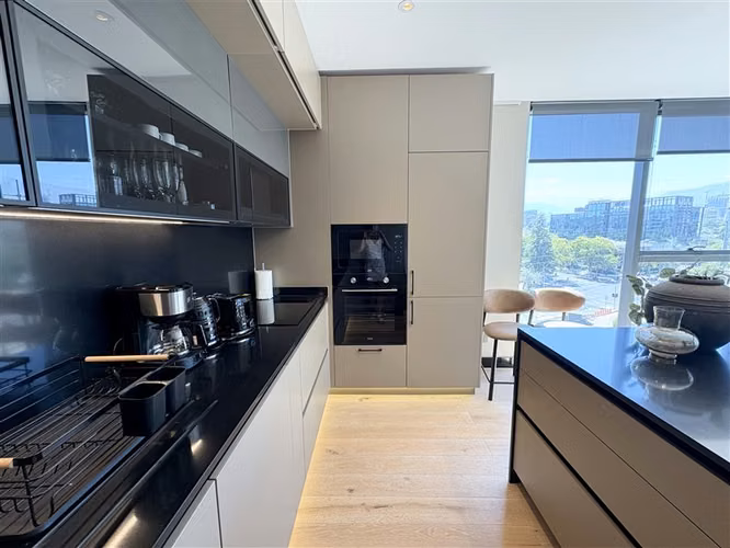 Hermoso departamento AMOBLADO en arriendo de 2 D en Vitacura