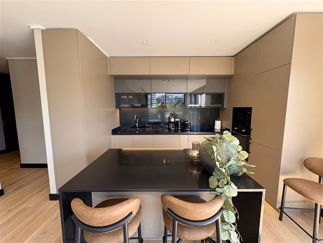 Hermoso departamento AMOBLADO en arriendo de 2 D en Vitacura