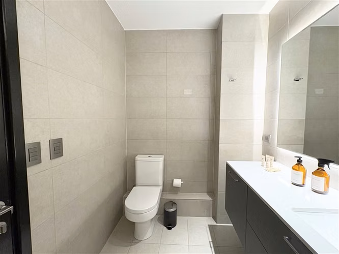Departamento en arriendo de 2 dorm. en Vitacura
