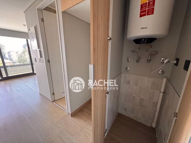 SE ARRIENDA DEPARTAMENTO ESTUDIO EDIFICIO STEPKE – SECTOR AVDA ALEMANIA - Imagen 9