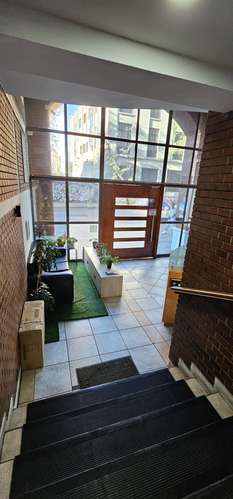DEPARTAMENTO RECIÉN REMODELADO A PASOS DEL METRO - Imagen 12