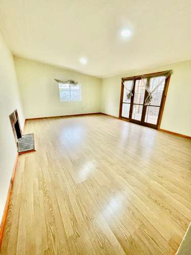 ESPACIOSA CASA REMODELADA EN GRAN TERRENO - Imagen 4