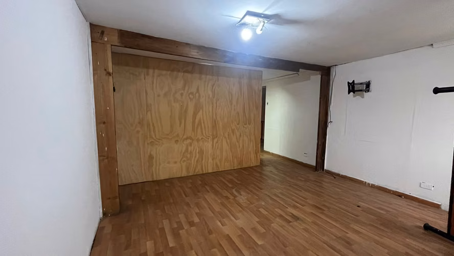VENTA CASA AMPLIA EST PATIO PSJE CERRADO