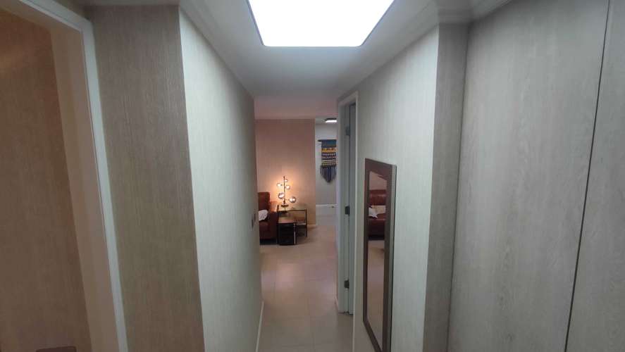 Comodo departamento amoblado (162200)