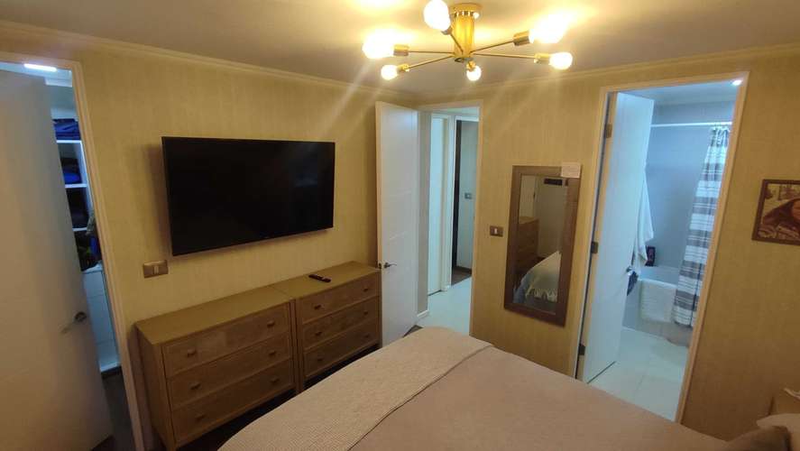 Comodo departamento amoblado (162200)