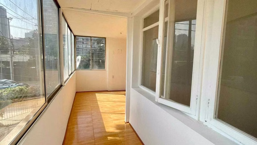 departamento con patio  (162201)