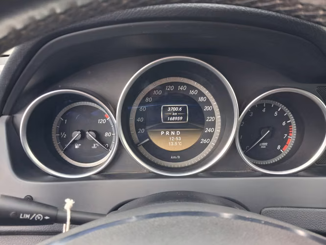 MERCEDES BENZ C180 blueEFFICIENCY 2012