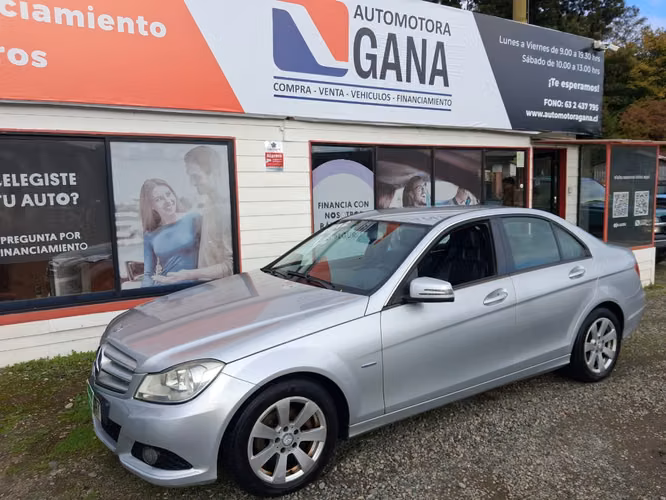 MERCEDES BENZ C180 blueEFFICIENCY 2012