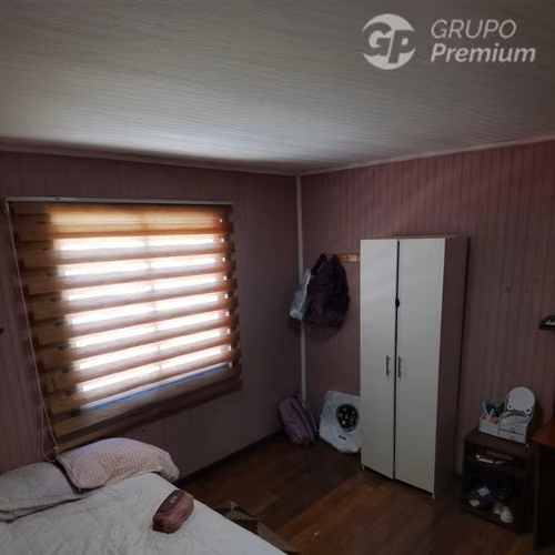 Casa en venta, 4 dorm.1 baño en Coronel