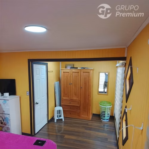 Casa en venta, 4 dorm.1 baño en Coronel