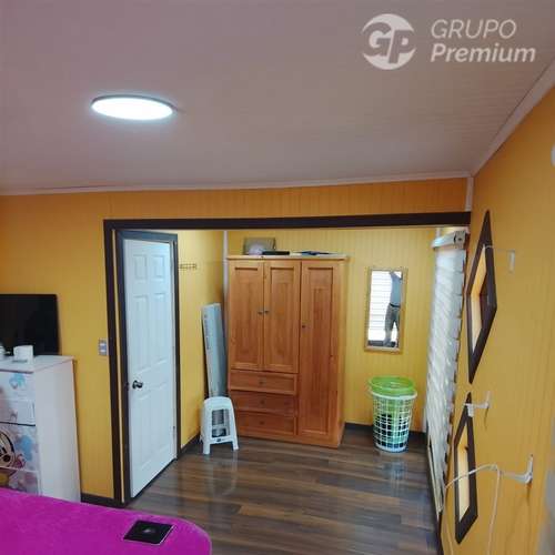 Casa en venta, 4 dorm.1 baño en Coronel