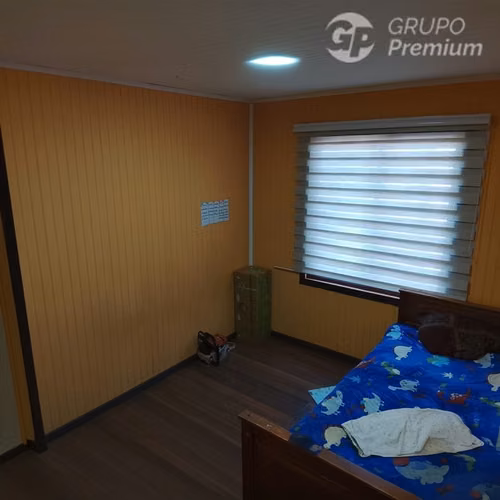 Casa en venta, 4 dorm.1 baño en Coronel