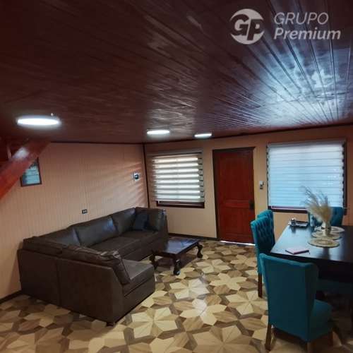 Casa en venta, 4 dorm.1 baño en Coronel