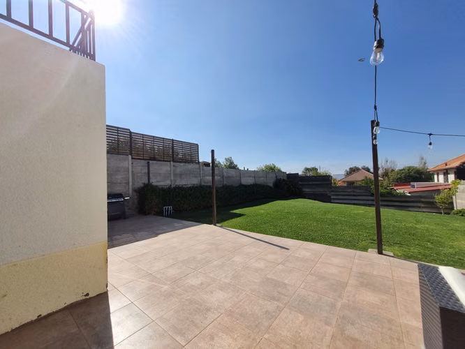 CASA| LOMAS DE LO AGUIRRE | 3 DORM 3 BAÑOS