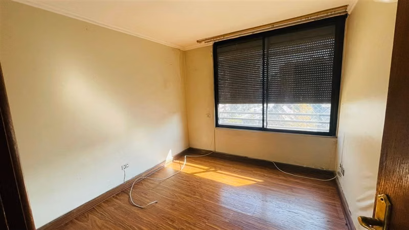 Departamento en venta de 4 dorm. en Las Condes