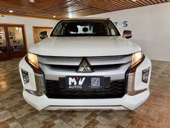 MITSUBISHI L200 KATANA CRT 4X4