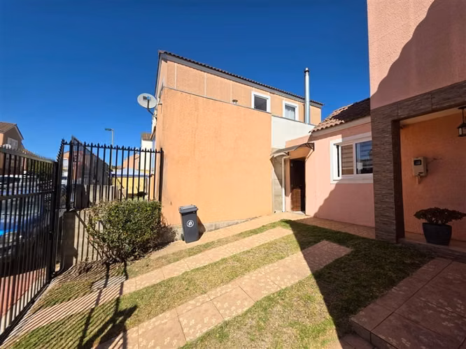 Venta casa de 3 dormitorios Curauma
