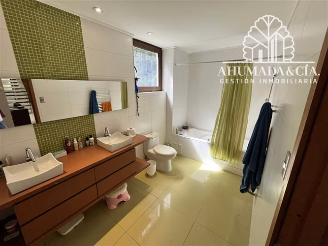 Casa en venta de 4 dorm. en Coihaique