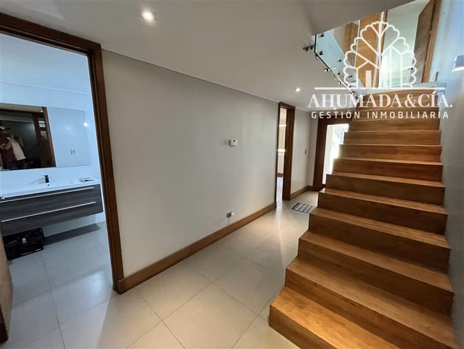 Casa en venta de 4 dorm. en Coihaique