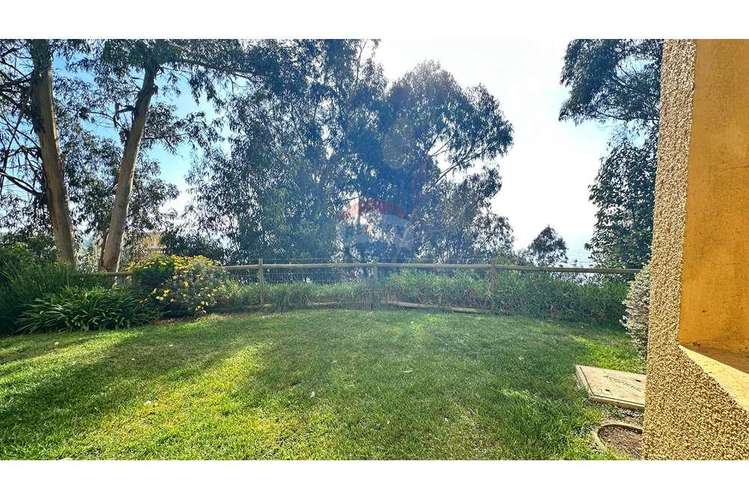 Jardin privado con vista privilegiada al mar