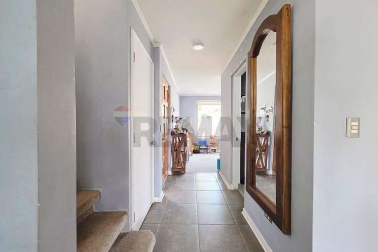 Portones de chicureo | casa | 3d 3b - Imagen 7