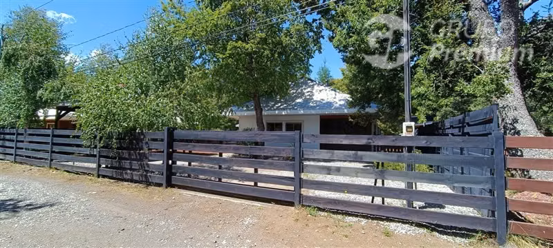 Casa en venta de 3 dorm. en Pinto