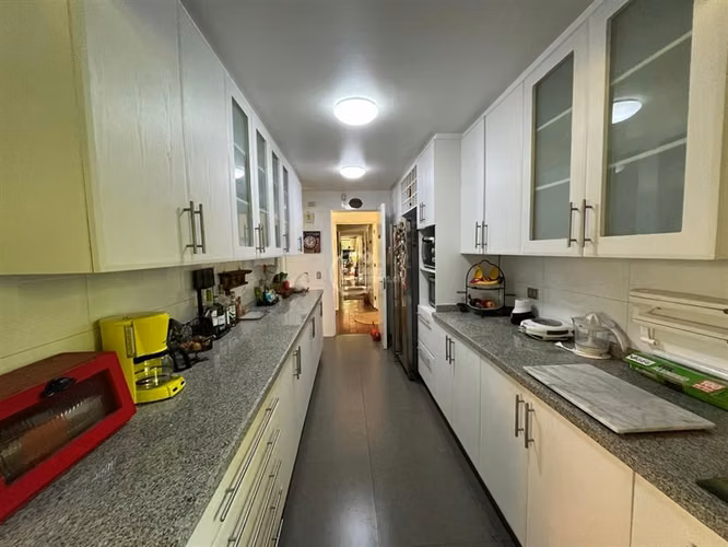 Casa en venta de 4 dorm. en Santo Domingo