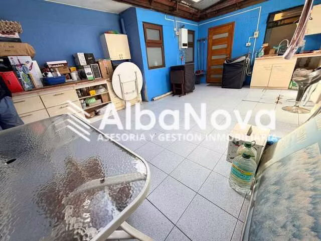 Amplia Casa 1 Solo Piso. Excelente Ubicación (162255)