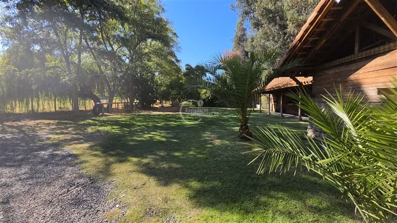 Pirque casa con parque y campo agrícola diversos usos FM