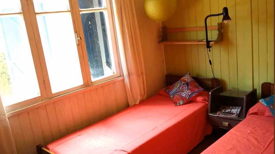 Linda casa, con excelente ubicación . Algarrobo