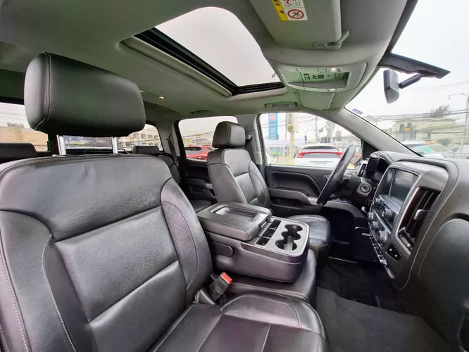 Chevrolet Silverado 5.3 LT 4WD EXT Z71 DOB. CAB. AT 4P 2019 - Imagen 20