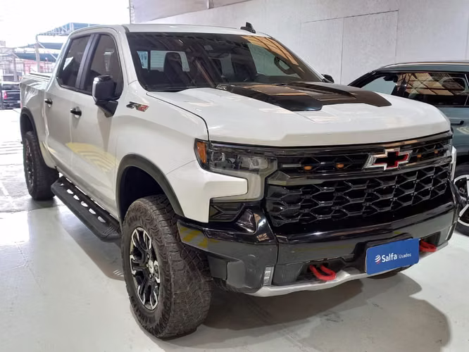 Chevrolet Silverado 6.2 ZR2 4X4 AT 4P 2023 - Imagen 3