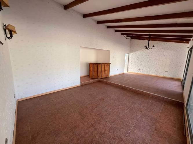 Se Arrienda Casa de en Terreno de 2000 m² (162049)