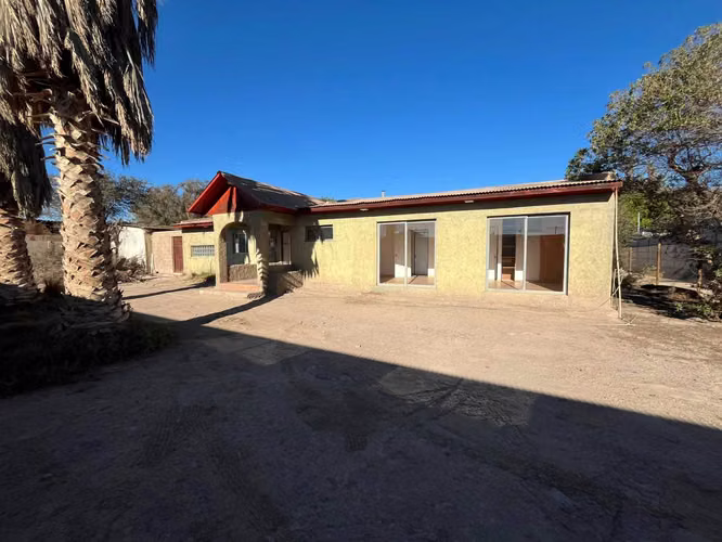 Se Arrienda Casa de en Terreno de 2000 m² (162049)