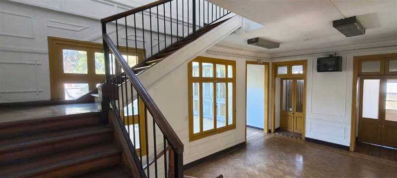 Local Comercial en arriendo en Santiago casona patrimonial - Imagen 5