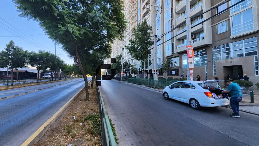Liquidación Bancaria : Depto 2D/2B con Estacionamiento y Bodega - Estación Central - Imagen 28