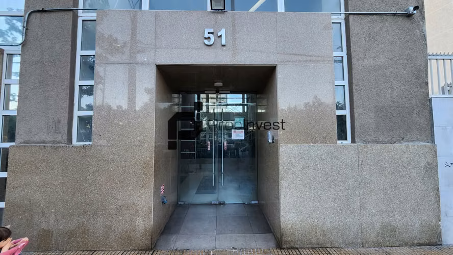Liquidación Bancaria : Depto 2D/2B con Estacionamiento y Bodega - Estación Central - Imagen 24