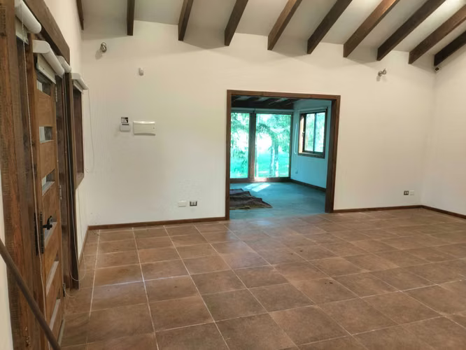 CASA EN VENTA CON RECEPCIÓN MUNICIPAL  ÑANCUL (161126)