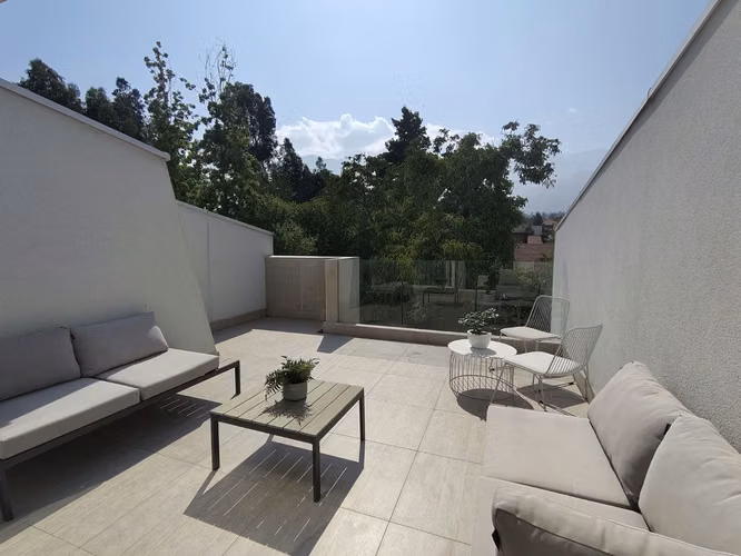 Venta Casa tipo Town House 2 suites Peñalolen (162277)