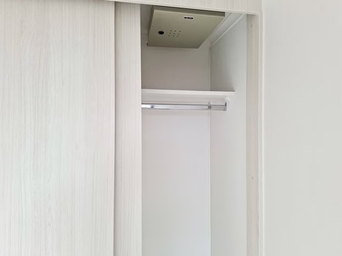 Martín de Solier 454 [3466-1]