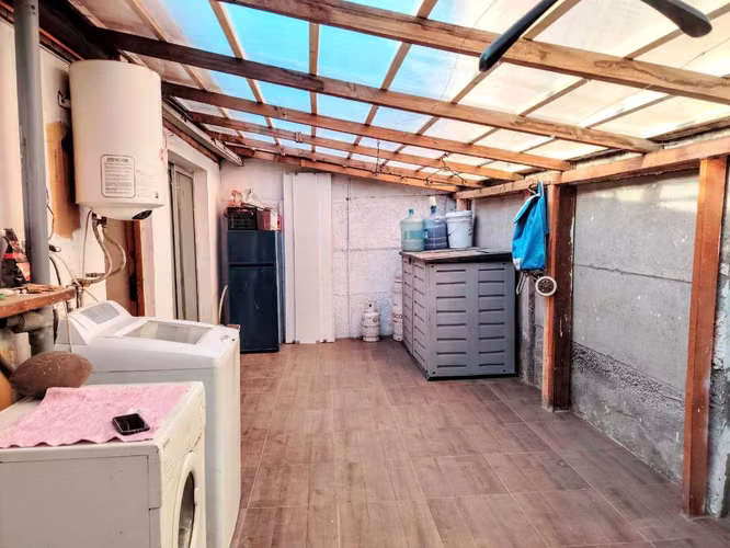 Casa 2D/1B en villa cerrada (162292)