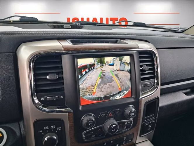 DODGE RAM 1500 4X4 LARAMIE 5.7 AUT 2017