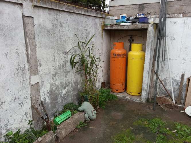 VENTA DE CASA, BUEN PATIO, BARRIO TRANQUILO Y FAMILIAR - Imagen 13
